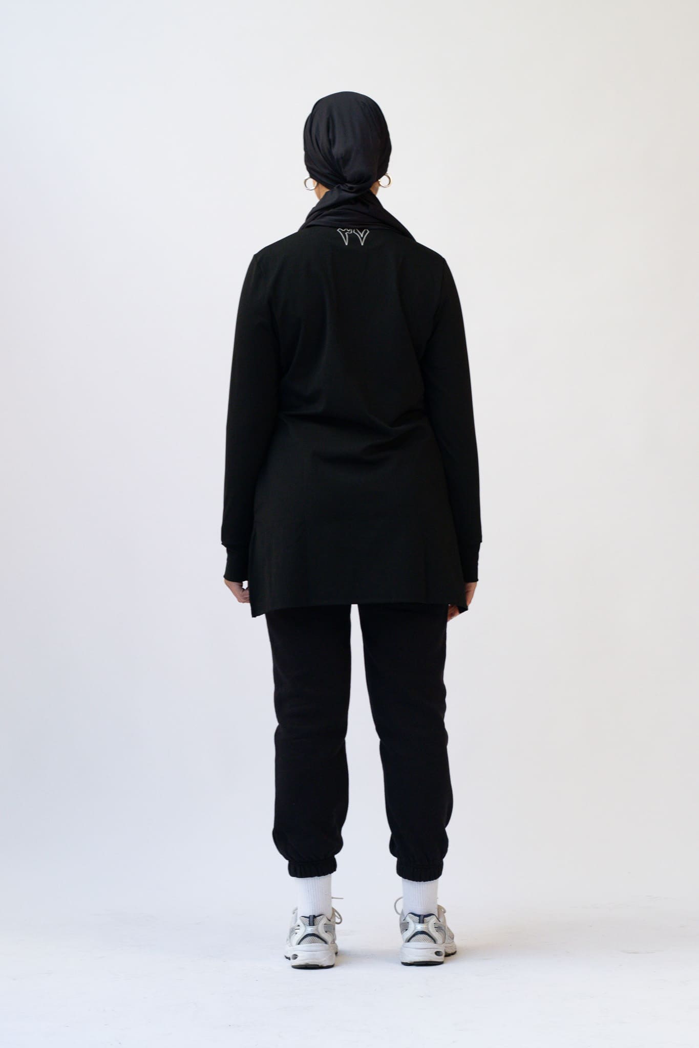 Modest Sports Top - Black