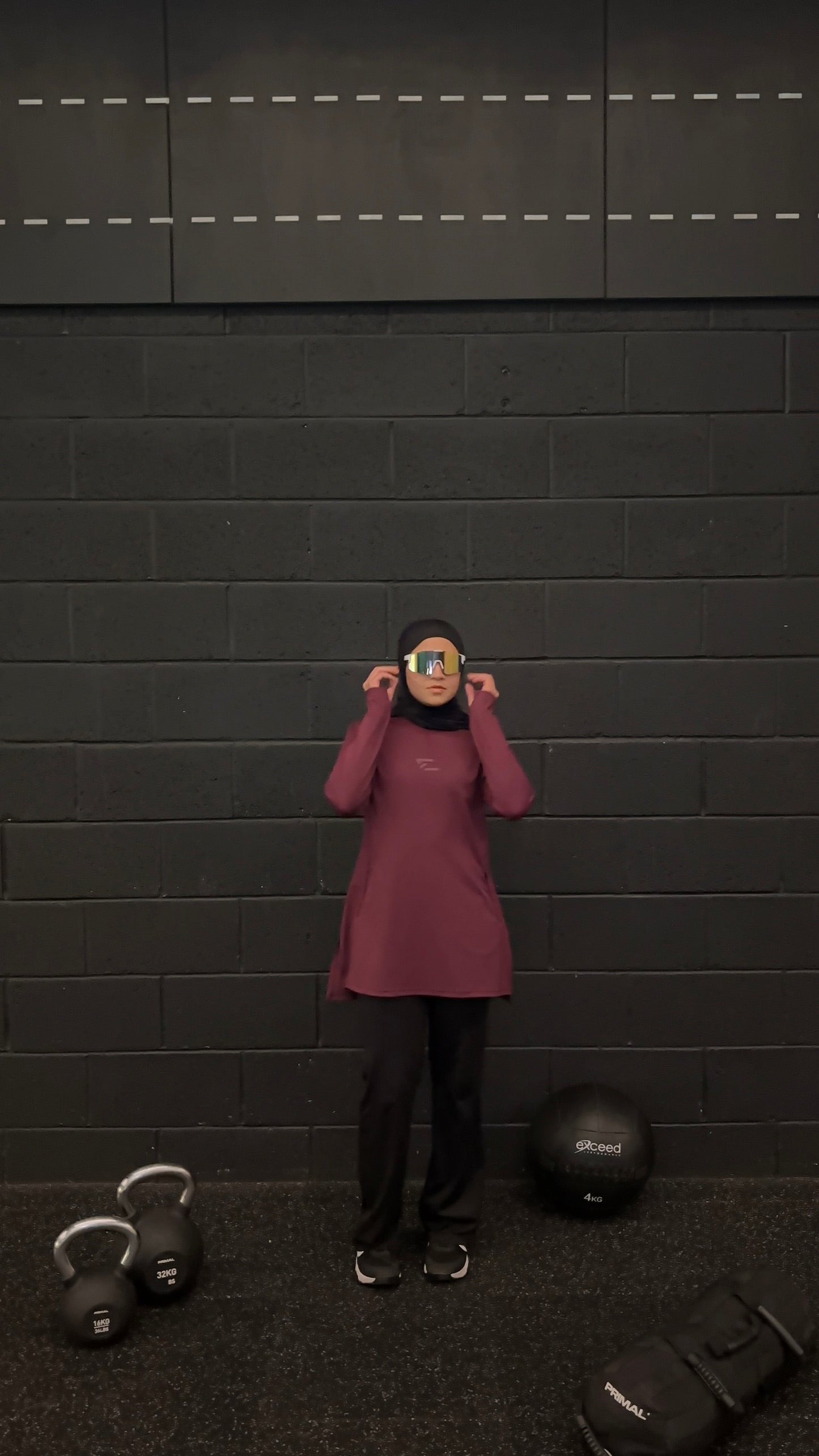 Modest Sports Top Burgundy (PRE-ORDER)